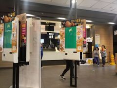 门面-麦当劳(凯德MALL太阳宫店)