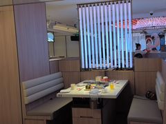 -海底捞火锅(杭州庆春路夜宵主题店)