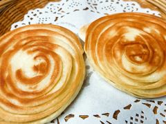 摩登粑粑-蔼若春.传承云南菜(金碧公园店)