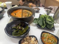 -呷哺呷哺(融创茂店)