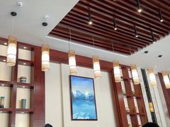 -腾冲洞山温泉村