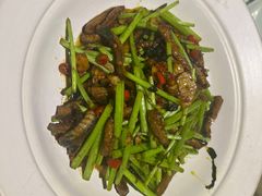 -佬麻雀·剁椒鱼头(京基KK One店)