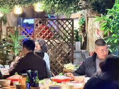 -城墙拐拐火锅(三峡广场黑金冠店)