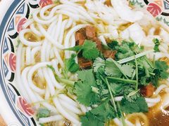 -鑫花溪牛肉米粉(人民广场店)