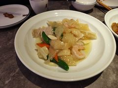 -闫府私房菜·老字号(恒隆店)