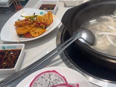 -四季缤纷椰子鸡(雨花亭凯德广场店)