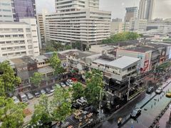 -Let’s Relax Spa(Siam Square One)