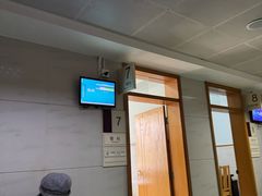 -上海市杨浦区中心医院安图分部-停车场