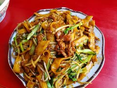 爆炒刀削面配牛肉汤-金杨拉面王小吃面馆·牛三宝面·红烧牛肉粉