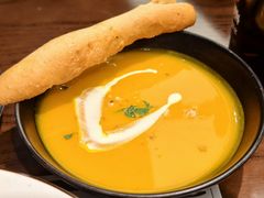 烤南瓜坚果奶油汤-黑手制面·Gentle Pasta(万菱汇店)