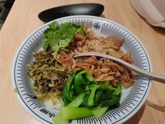 -遇见小面(东方宝泰店)