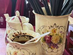 -金杨拉面王小吃面馆·牛三宝面·红烧牛肉粉