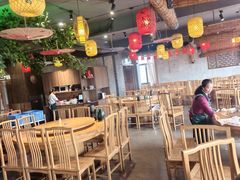 -头上红煨盐鸡乡村食府