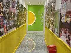 -首脑美容美发化妆美甲培训学校(龙岗校区)
