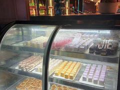 -阪尚皇·原切牛排·烤肉火锅自助(北京路店)