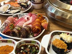 -汉江山料理级自助烤肉黑金冠(周口好吃城店)