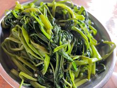 -满記土窑烧鷄波浪山莊