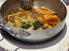 -七欣天香辣蟹火锅(闵行浦江欢乐颂店)