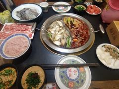 -沸炉重庆老火锅(军事博物馆店)