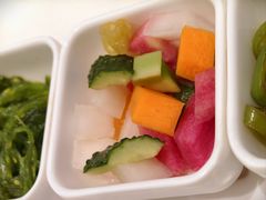 -万龙洲海鲜(大兴绿地缤纷城店)