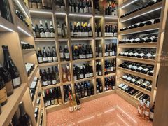 -肆海小川菜酒馆Wine Bistro (青年路店)