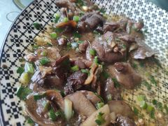 崂山蘑炒肉-葛子涧农家宴