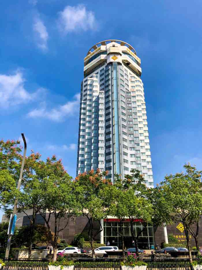 苏州雅都大酒店-"标准的星级酒店服务.地段靠近地铁站,大堂.