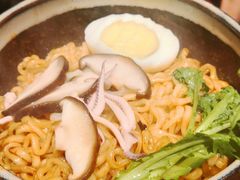 超辣火鸡面-花食间餐吧(远大购物中心群力店)