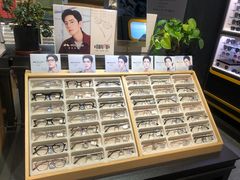 -镜客眼镜(浦江欢乐颂店)
