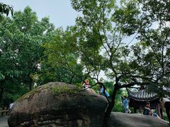 -灵岩山风景区