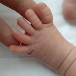 -母仪天下月子中心(光谷店)