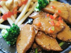 铁板牛排-朵朵开素食餐厅(后宰门街店)