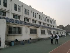 -北京大学五四田径场