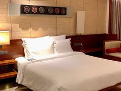 -三亚湾海居铂尔曼度假酒店