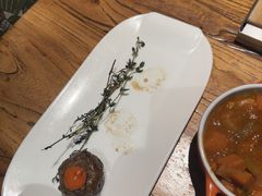 -通海俄式烧烤·俄罗斯大串(爱建店)