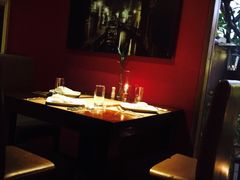 -Sala Thai Restaurant