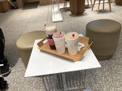 大堂-奈雪的茶(湖滨银泰in77C区PRO店)