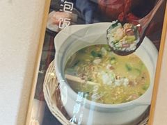 -馋三尺蟹粉小笼(人民广场店)