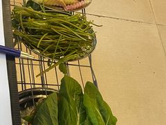 -老石黑山羊毛驴肉火锅(金凯广场店)