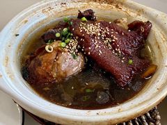 -老码头黑皮肘子锅包肉熏酱水饺(文政街店)
