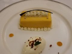 -La Villa French Restaurant