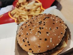 -麦当劳(军博店)