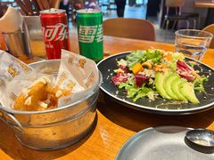 -HUZI虎滋精酿餐吧(京西大悦城店)