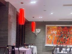 -彩云天云南餐厅