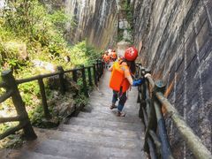 -平江沱龙峡漂流
