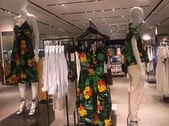 -ZARA(凯德乐峰广场店)