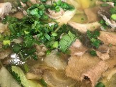 -谢老五跷脚牛肉·非遗传承店