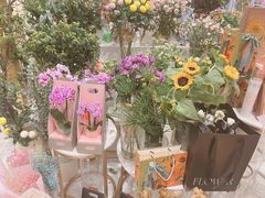 -花邻FloweringLife花艺气球派对(武康大楼店)