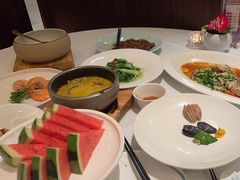 -醉辉皇上海之巅(上海中心大厦店)