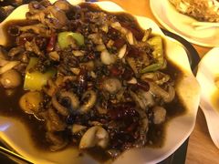 八爪鱼-生蚝扇贝王(郑州店)